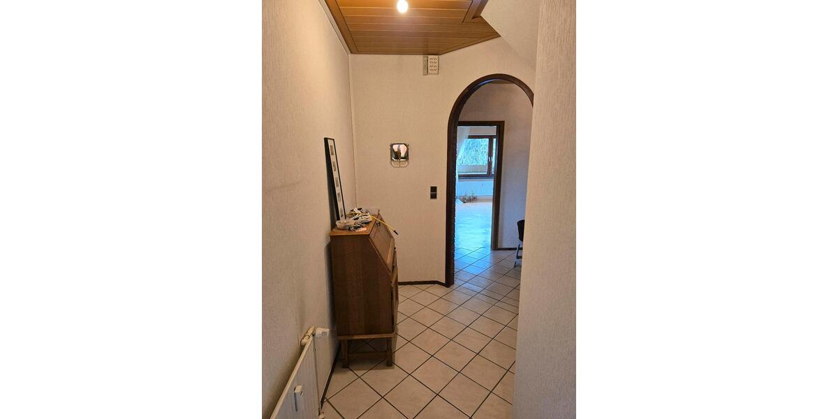 Erdgeschoßwohnung Wesselburen - 4 Zimmer, 111 m&sup2;, 1.370&euro; | Angebot:25963496