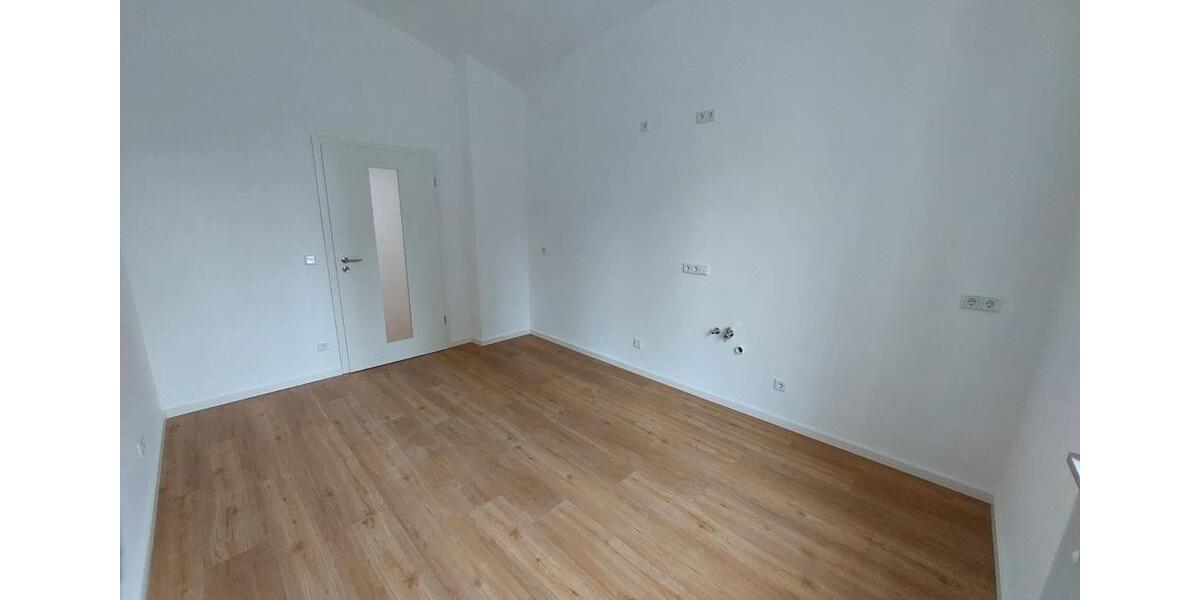 Erdgeschoßwohnung Straubing - 4 Zimmer, 137 m&sup2;, 1.050&euro; | Angebot:26007881