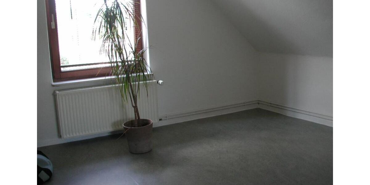 Erdgeschoßwohnung Isernhagen - 3 Zimmer, 76 m&sup2;, 700&euro; | Angebot:25988544