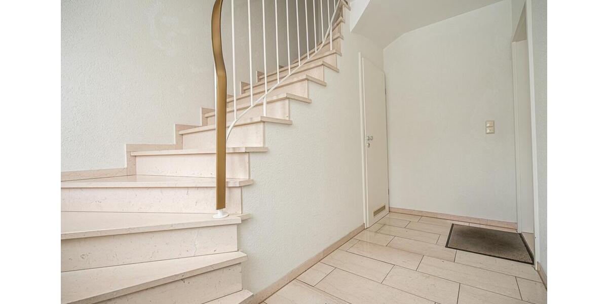 Dachgeschoßwohnung Bad Zwischenahn - 2 Zimmer, 55 m&sup2;, 650&euro; | Angebot:25306583