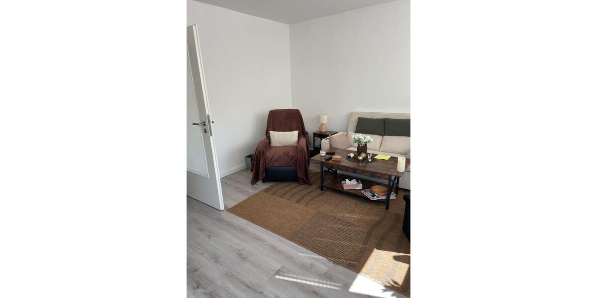 Dachgeschoßwohnung Dornum - 2 Zimmer, 70 m&sup2;, 600&euro; | Angebot:26445292