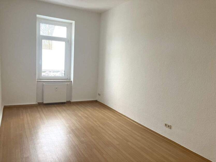 3-RaumWohnung - WG geeignet - Balkon - nah zum Stadtpark