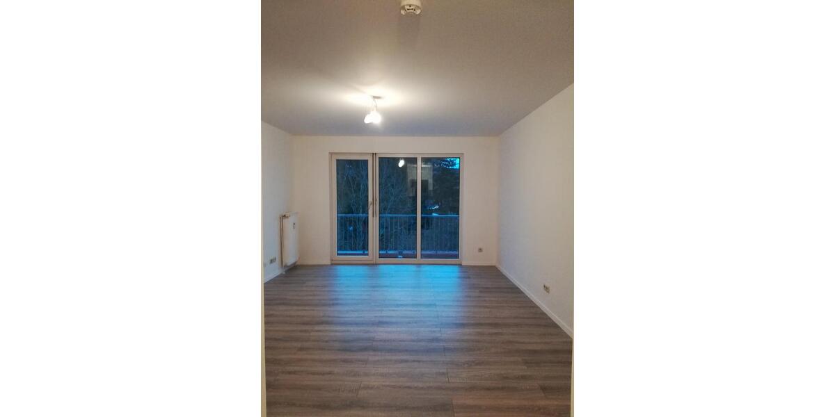 Etagenwohnung Saarbrücken - 1 Zimmer, 23 m&sup2;, 375&euro; | Angebot:25172674