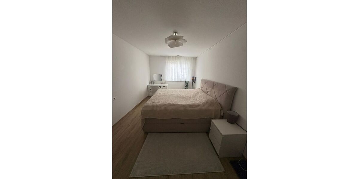 Moderne 2-Zimmerwohnung mit Küche & Fußbodenheizung in zentraler Lage - Etagenwohnung Plochingen Stumpenhof | Angebot:27438331