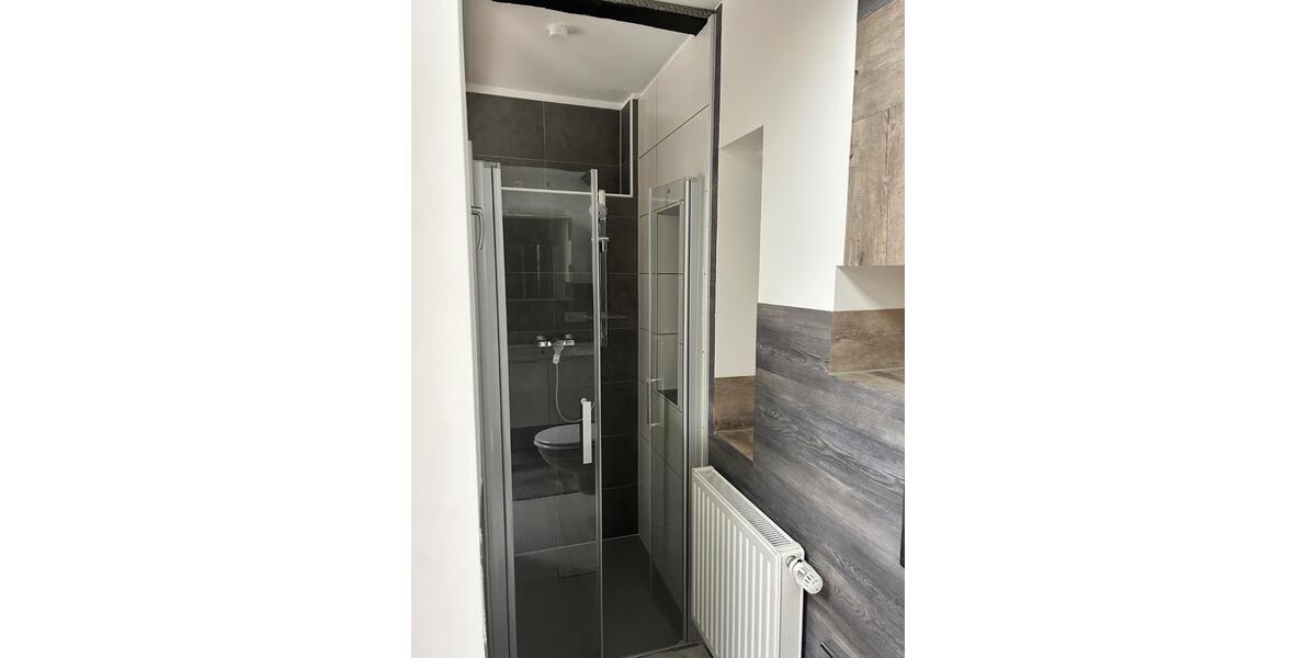 Etagenwohnung Eicklingen - 3 Zimmer, 100 m&sup2;, 1.200&euro; | Angebot:25995447