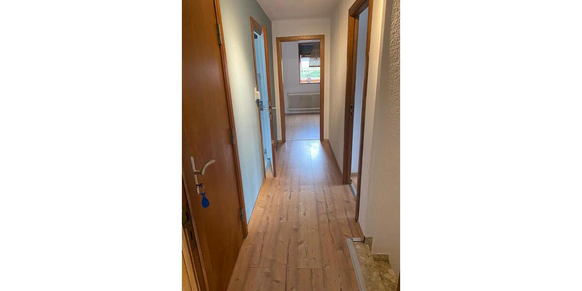 Dachgeschoßwohnung Pahlen - 3 Zimmer, 65 m&sup2;, 650&euro; | Angebot:25980685