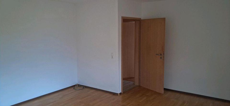 3-Zimmer-Erdgeschosswohnung 75m2 ab sofort Frei 3 zimmer