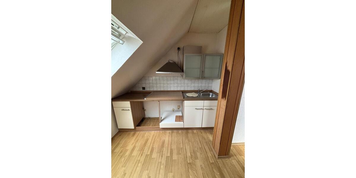 Einfamilienhaus Hameln Kernstadt - 8 Zimmer, 216 m&sup2;, 1.890&euro; | Angebot:26056469