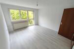 Etagenwohnung Sindelfingen Eichholz - 2 Zimmer, 67 m&sup2;, 980&euro; | Angebot:26705353