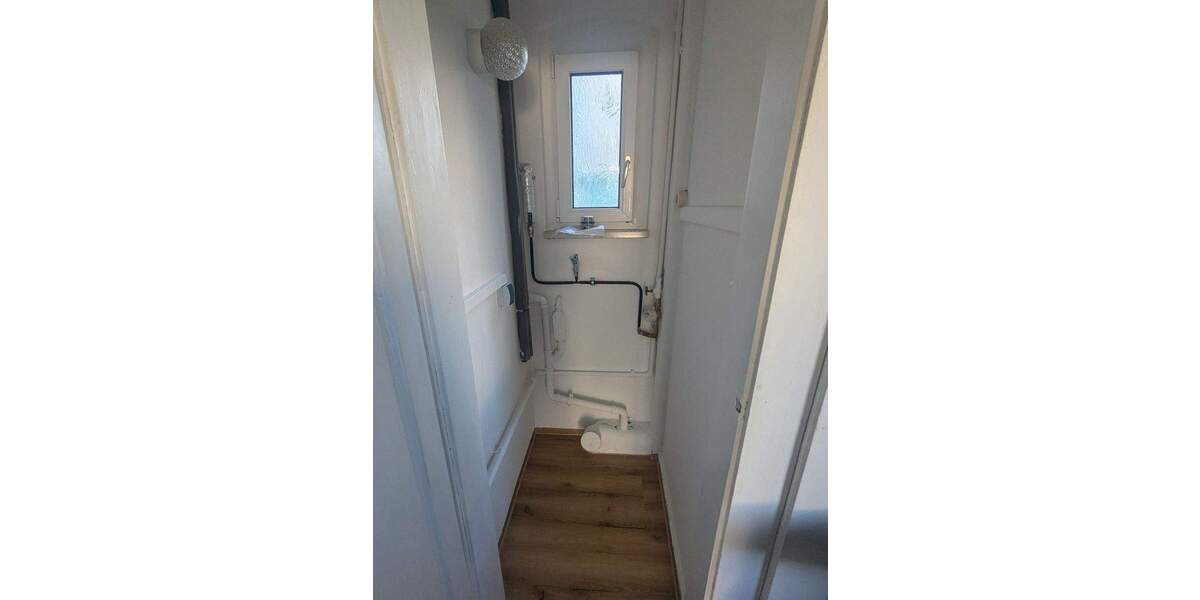 Etagenwohnung Eisenberg - 2 Zimmer, 45 m&sup2;, 420&euro; | Angebot:24689720