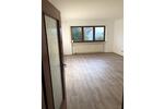 Moderne 2-Zimmer-Dachgeschoßwohnung mit Einbauküche und Balkon - zentral gelegen in Gunzenhausen