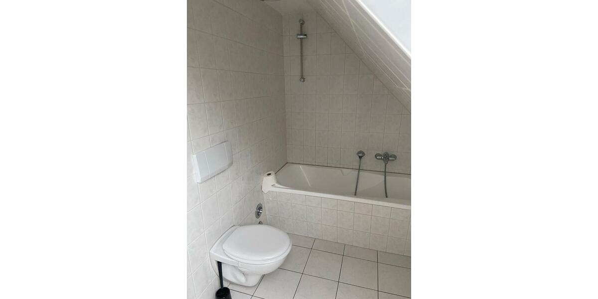 Dachgeschosswohnung Burg Stargard 2 zimmer