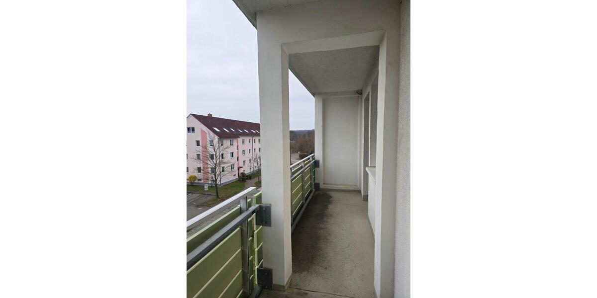 Etagenwohnung Hainichen - 3 Zimmer, 62 m&sup2;, 303&euro; | Angebot:26455735