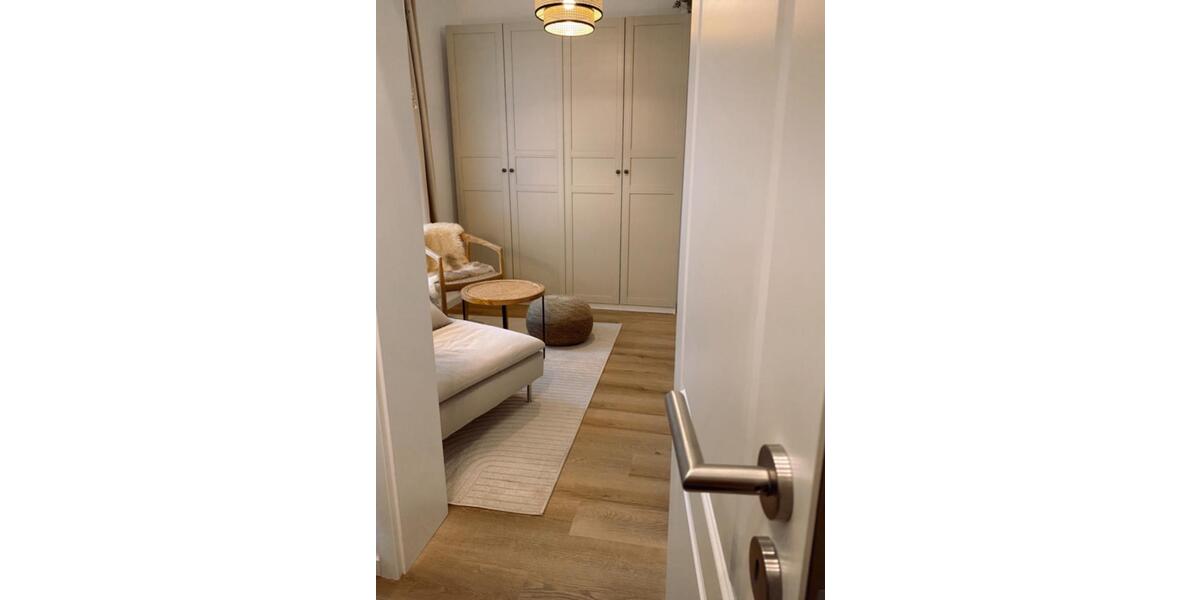 Wohnen auf Zeit Chemnitz Kapellenberg - 1 Zimmer, 35 m&sup2;, 890&euro; | Angebot:26611515