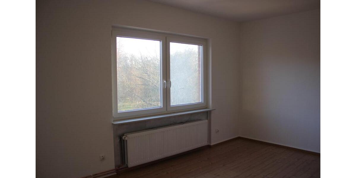 Etagenwohnung Suderburg - 6 Zimmer, 200 m&sup2;, 1.400&euro; | Angebot:24564558