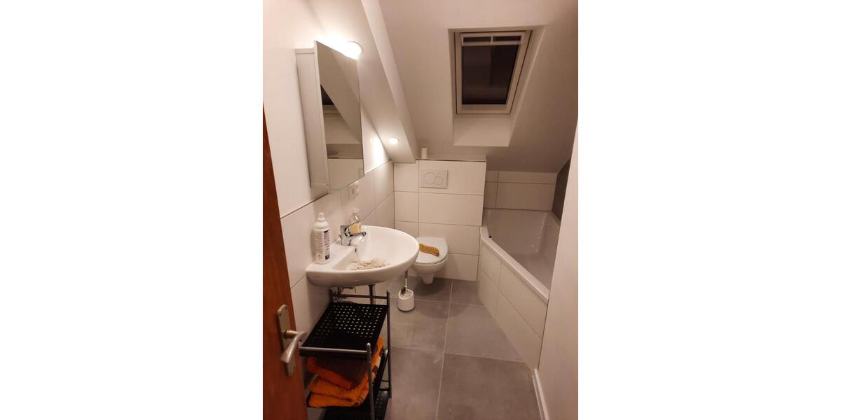 Dachgeschoßwohnung Pfinztal - 3 Zimmer, 65 m&sup2;, 1.234&euro; | Angebot:26701918