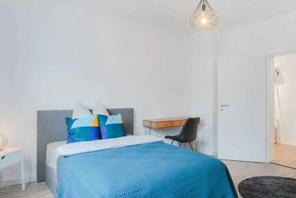 WG-Zimmer in Stuttgart 635 € 18 m² zimmer