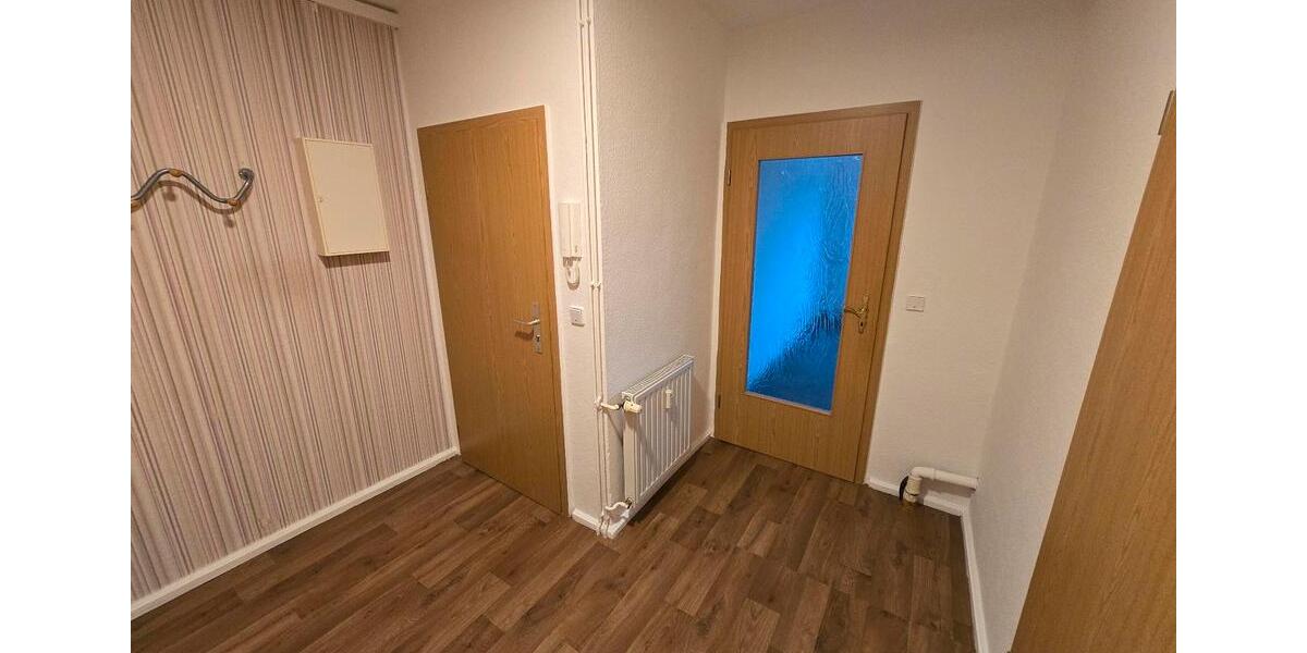 Etagenwohnung Eisleben (Lutherstadt) - 2 Zimmer, 53 m&sup2;, 320&euro; | Angebot:26446338