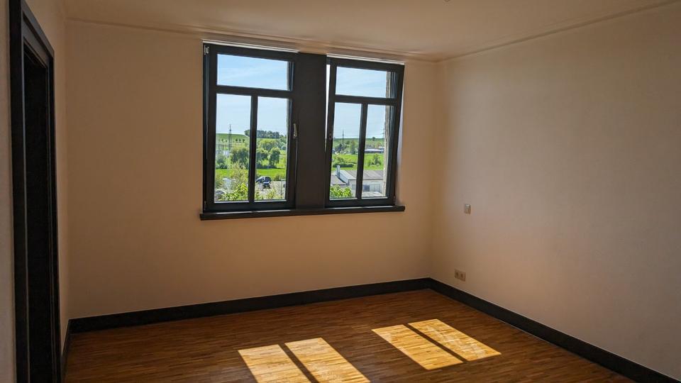 3 Zimmer Wohnung, Küche, Bad und großzügige Diele 3 zimmer