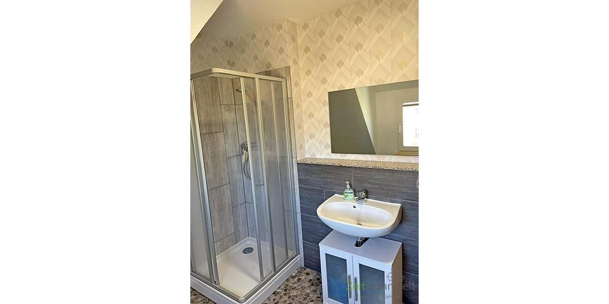 (EF0113_Y) Erfurt: Löbervorstadt, möbliertes Zimmer in schöner Wohnlage mit eigenem Bad, an Wochenendheimfahrer - Zimmer Erfurt Löbervorstadt | Angebot:26876709