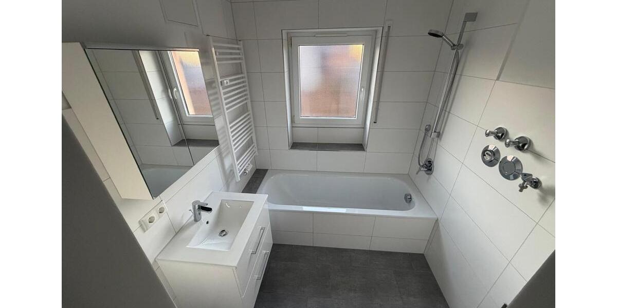 Erdgeschoßwohnung Bad Rodach - 3 Zimmer, 78 m&sup2;, 680&euro; | Angebot:25603829