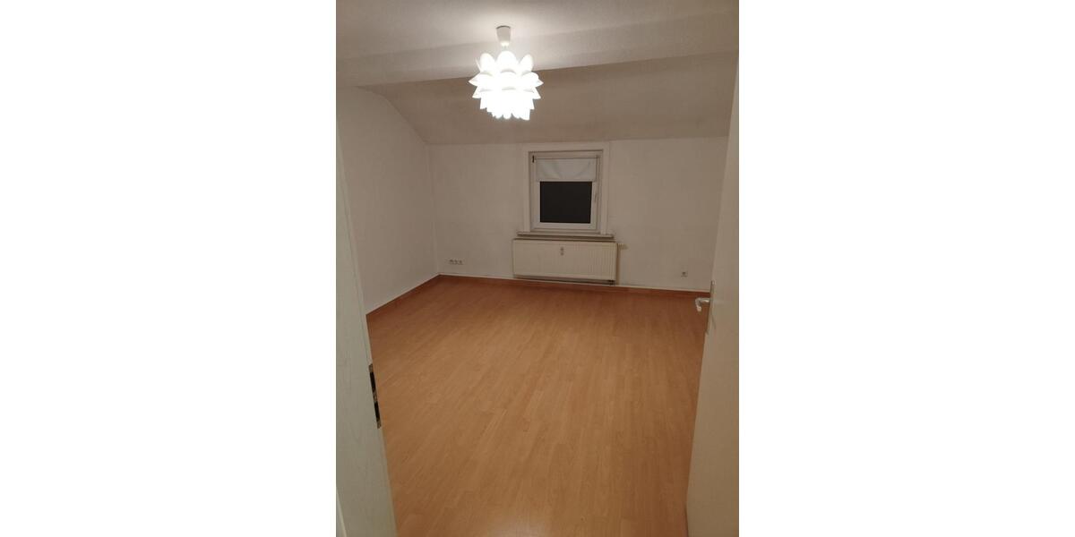 Dachgeschoßwohnung Amt Creuzburg - 1 Zimmer, 36 m&sup2;, 250&euro; | Angebot:23813348