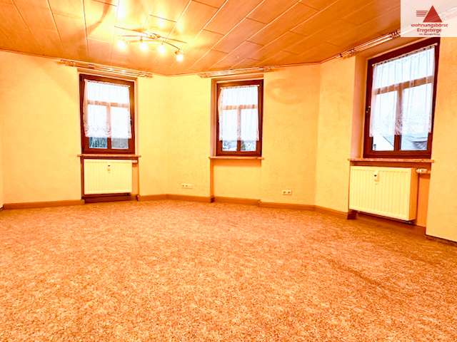 Etagenwohnung Schlettau - 3 Zimmer, 64 m&sup2;, 320&euro; | Angebot:24193513