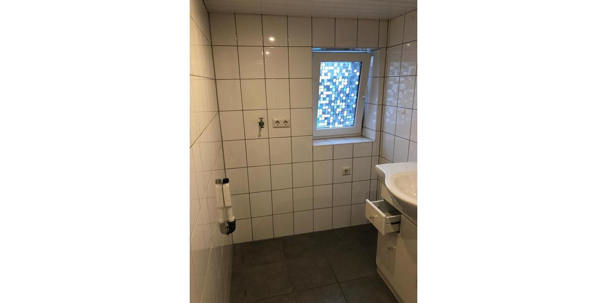 Etagenwohnung Scheuerfeld - 3 Zimmer, 70 m&sup2;, 730&euro; | Angebot:26012717