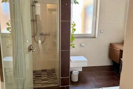 Wohnung Nürnberg Maxfeld - 2 Zimmer, 70 m&sup2;, 1.055&euro; | Angebot:27032323