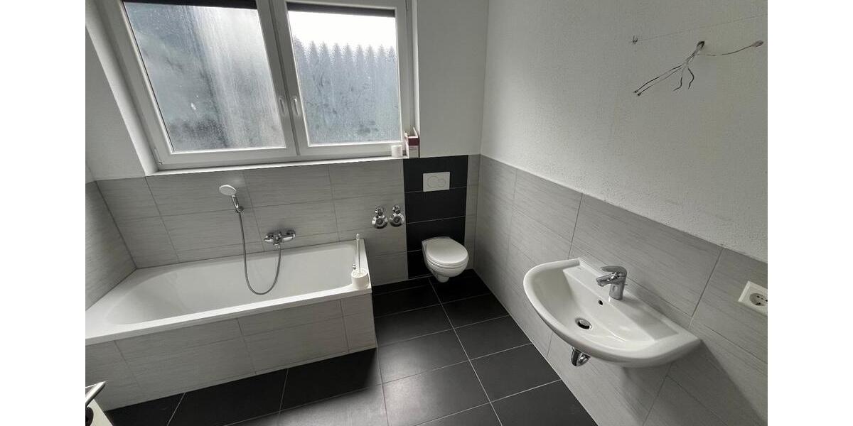 Etagenwohnung Hechingen - 5 Zimmer, 1.200&euro; | Angebot:25872107