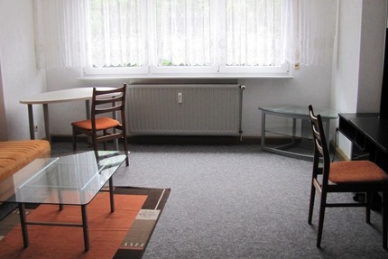 Ein möbliertes Zimmer in Erfurt ab September.