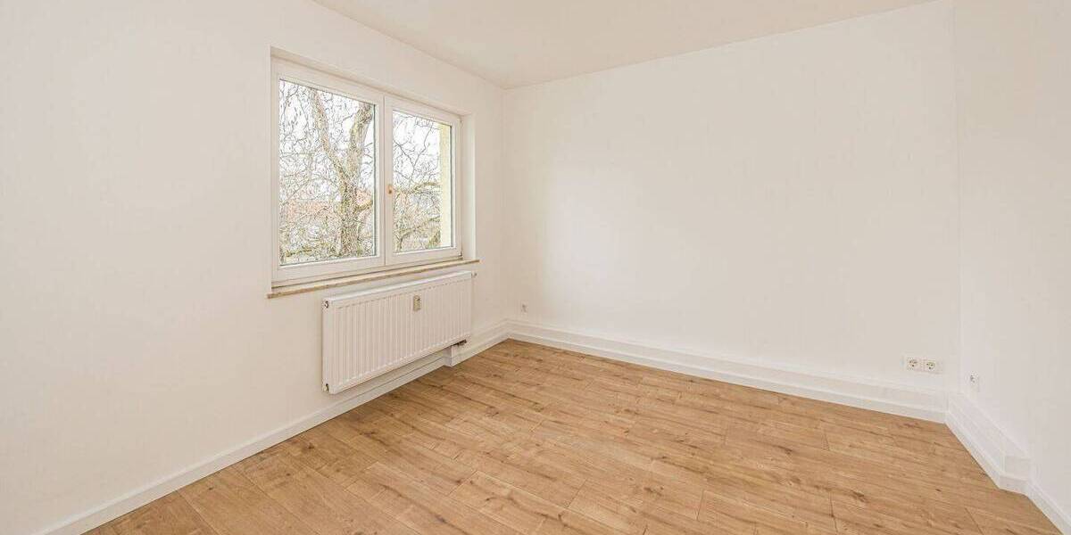 Etagenwohnung Borna Neukirchen - 3 Zimmer, 74 m&sup2;, 666&euro; | Angebot:25912919