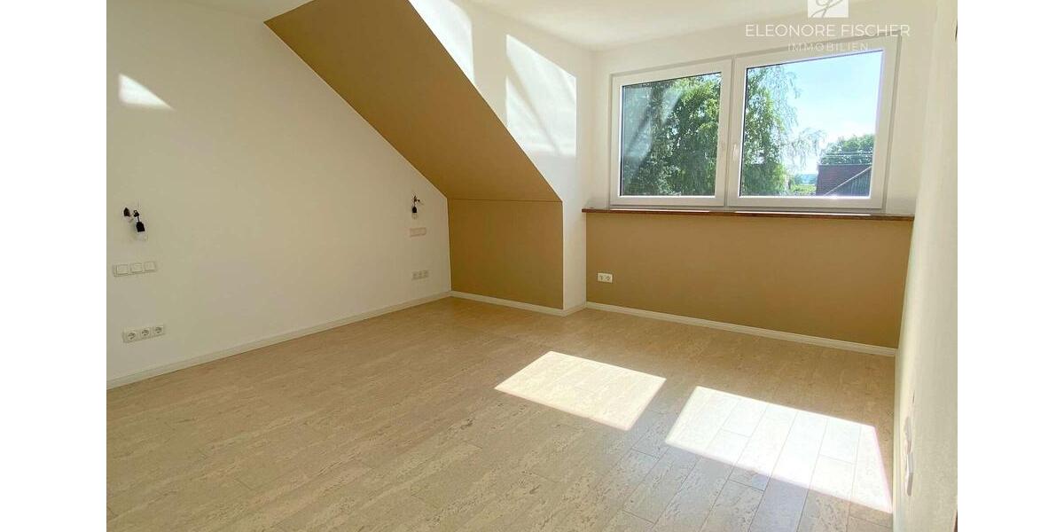 Dachgeschoßwohnung Fünfstetten - 5.5 Zimmer, 186 m&sup2;, 1.250&euro; | Angebot:22354812