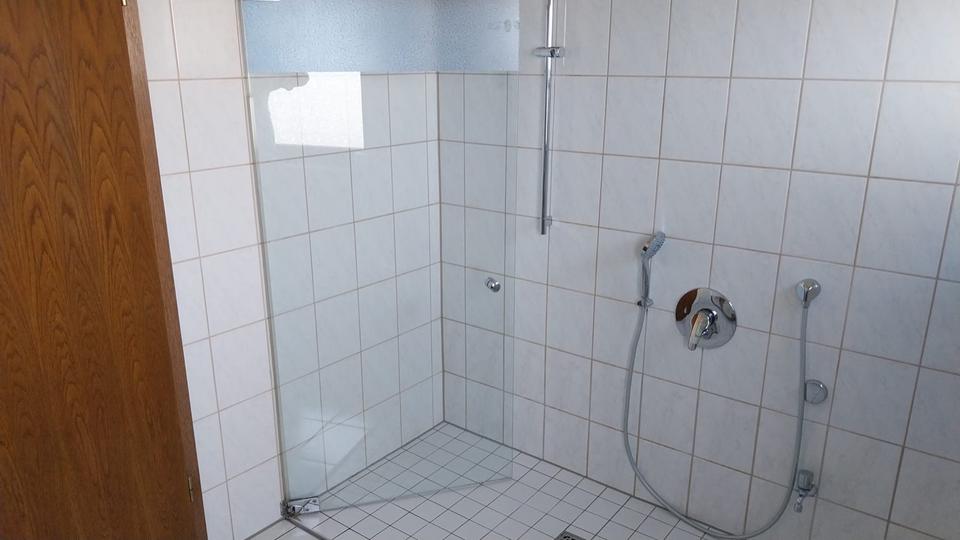 Erdgeschoßwohnung Biebertal - 3 Zimmer, 88 m&sup2;, 930&euro; | Angebot:26444415