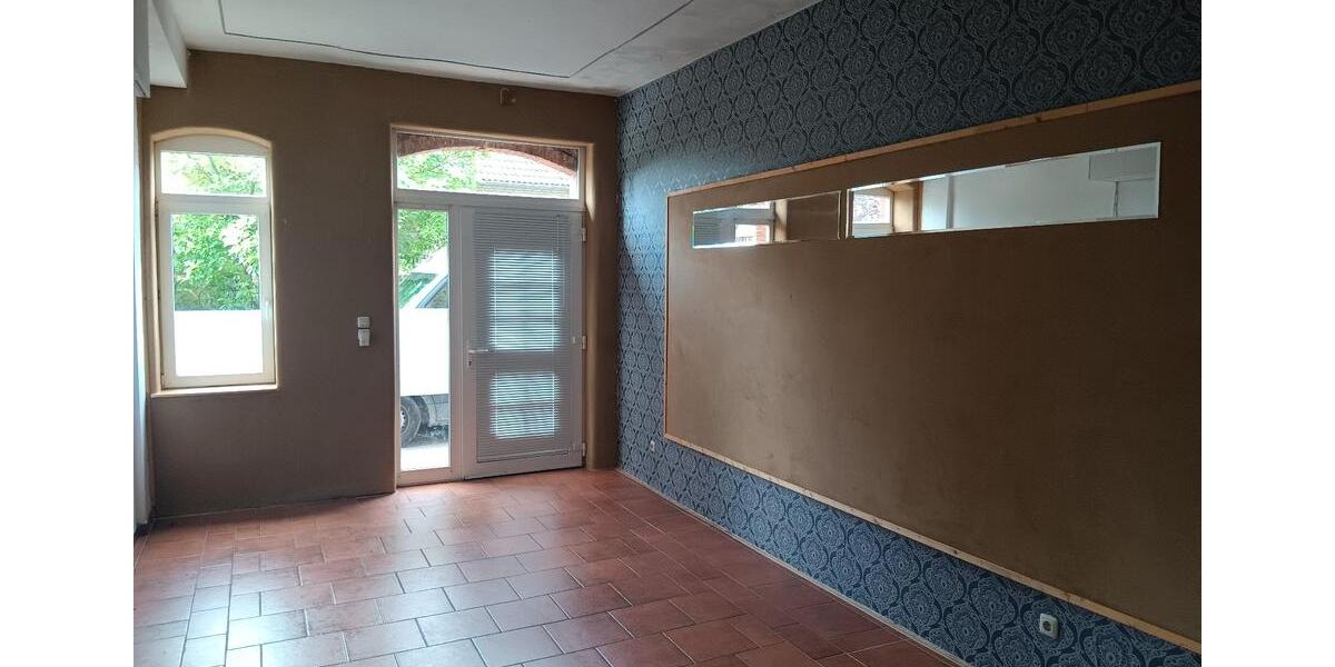 Erdgeschoßwohnung Neustadt am Rübenberge - 5 Zimmer, 160 m&sup2;, 990&euro; | Angebot:26646456