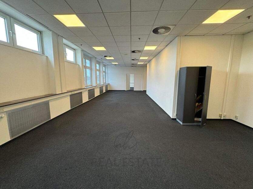 420 m² Büroetage in Hamburg-Billbrook zimmer