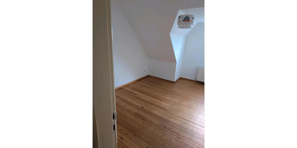 Dachgeschoßwohnung Flensburg Altstadt - 3 Zimmer, 55 m&sup2;, 615&euro; | Angebot:25646230