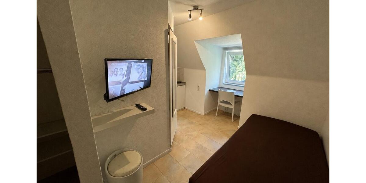 Etagenwohnung Lenningen - 1 Zimmer, 12 m&sup2;, 380&euro; | Angebot:26697092