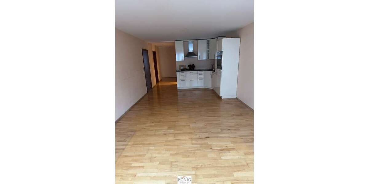Wohnung zum Mieten in Stuttgart 1.150 € 97 m² 4 zimmer