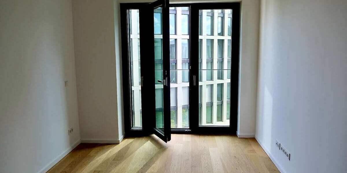 Etagenwohnung Frankfurt Ostend - 2 Zimmer, 51 m&sup2;, 1.520&euro; | Angebot:27115741