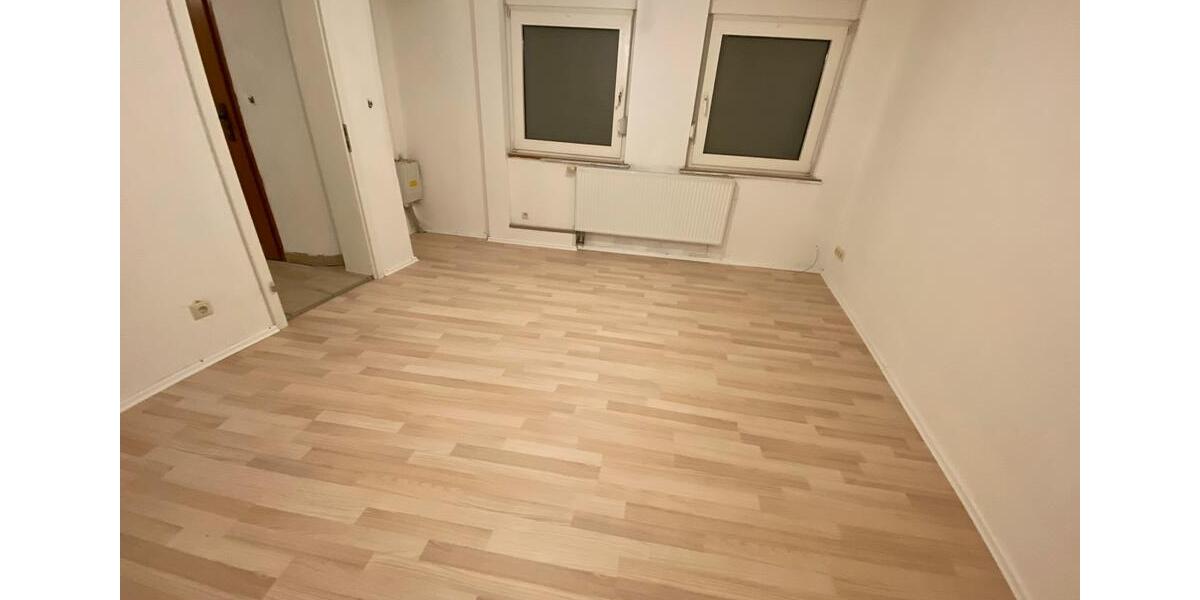 Reihenhaus Gronau (Leine) - 5 Zimmer, 160 m&sup2;, 1.100&euro; | Angebot:25049158