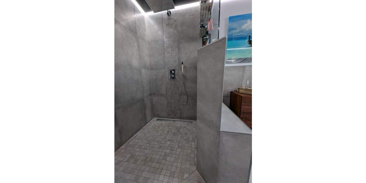 Etagenwohnung Mülheim an der Ruhr Dümpten - 4 Zimmer, 146 m&sup2;, 1.790&euro; | Angebot:24916410