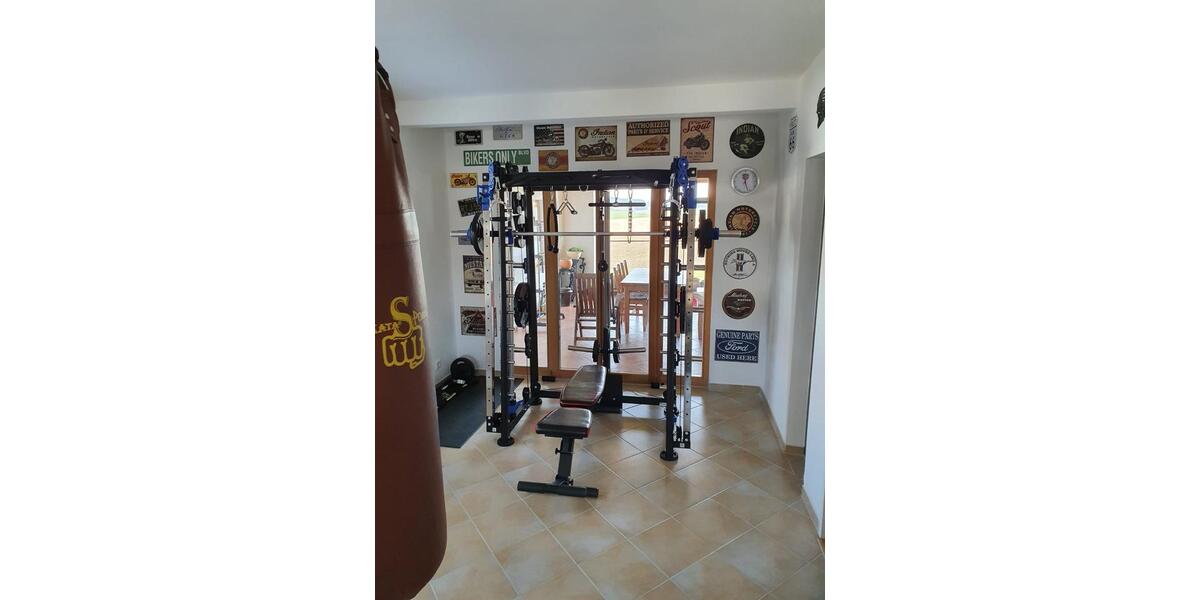 Dachgeschoßwohnung Hohenpolding - 3 Zimmer, 160 m&sup2;, 1.350&euro; | Angebot:26245297