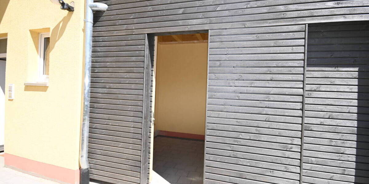 Etagenwohnung Neumarkt in der Oberpfalz Neumarkt - 3 Zimmer, 95 m&sup2;, 1.355&euro; | Angebot:26568547