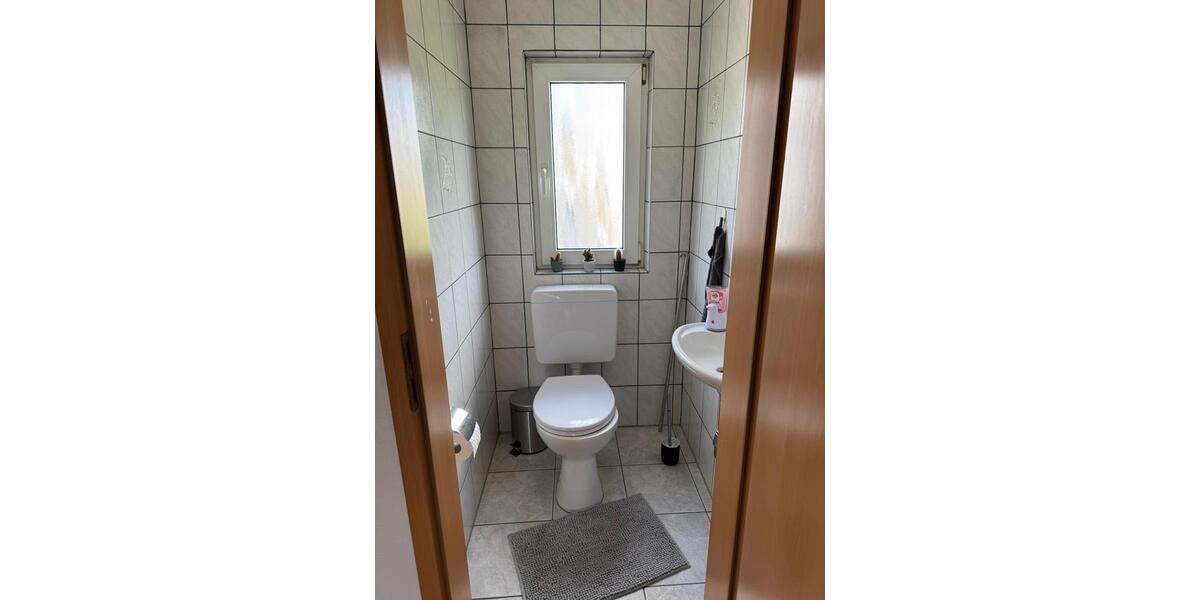 Dachgeschoßwohnung Morsbach - 2 Zimmer, 82 m&sup2;, 530&euro; | Angebot:26271017