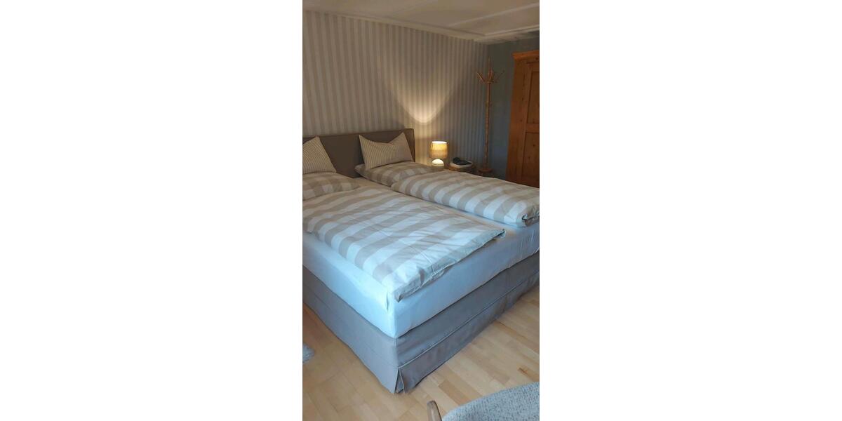 Etagenwohnung Heiligenberg - 3 Zimmer, 800&euro; | Angebot:23688339