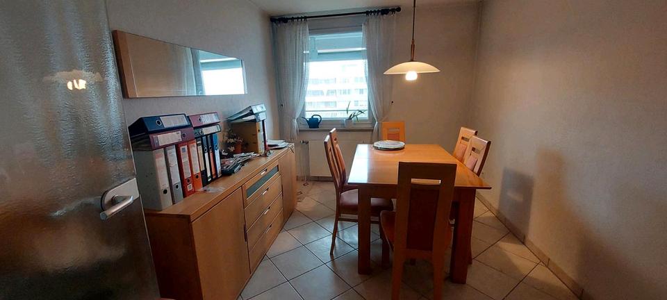 3 Zimmer Wohnung KM 850 € in Reutlingen (Hobuch) 3 zimmer