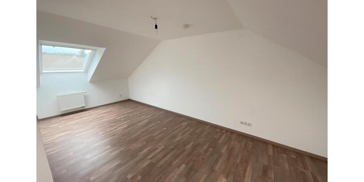 Dachgeschoßwohnung Celle Altenhagen - 1 Zimmer, 35 m&sup2;, 409&euro; | Angebot:25479548