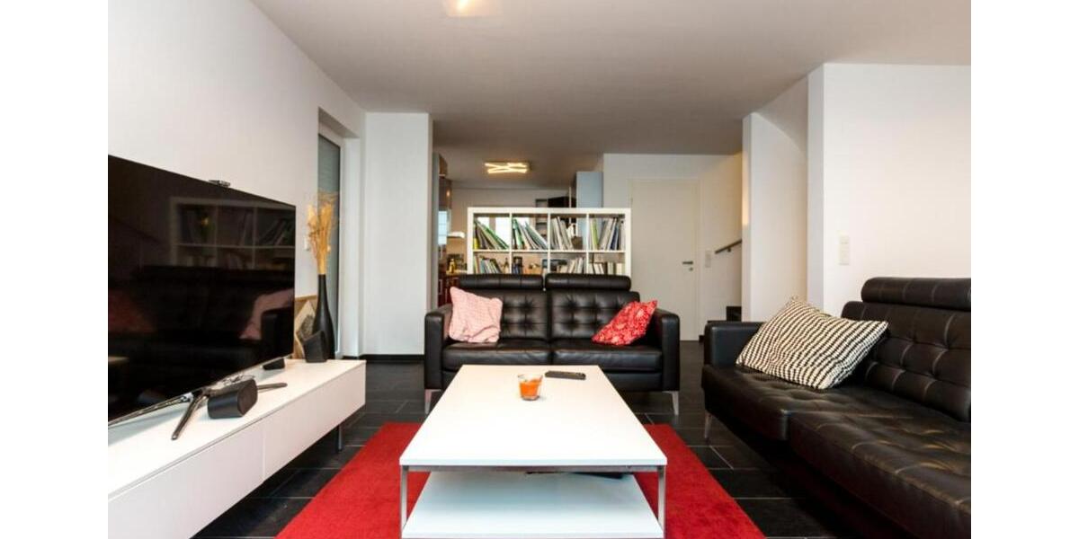 Wohnen auf Zeit Köln Kalk - 2 Zimmer, 130 m&sup2;, 700&euro; | Angebot:24706424