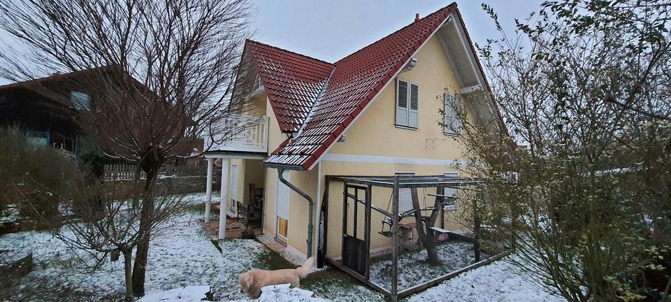 Einfamilienhaus Bovenden - 4.5 Zimmer, 113 m&sup2;, 1.450&euro; | Angebot:24585204